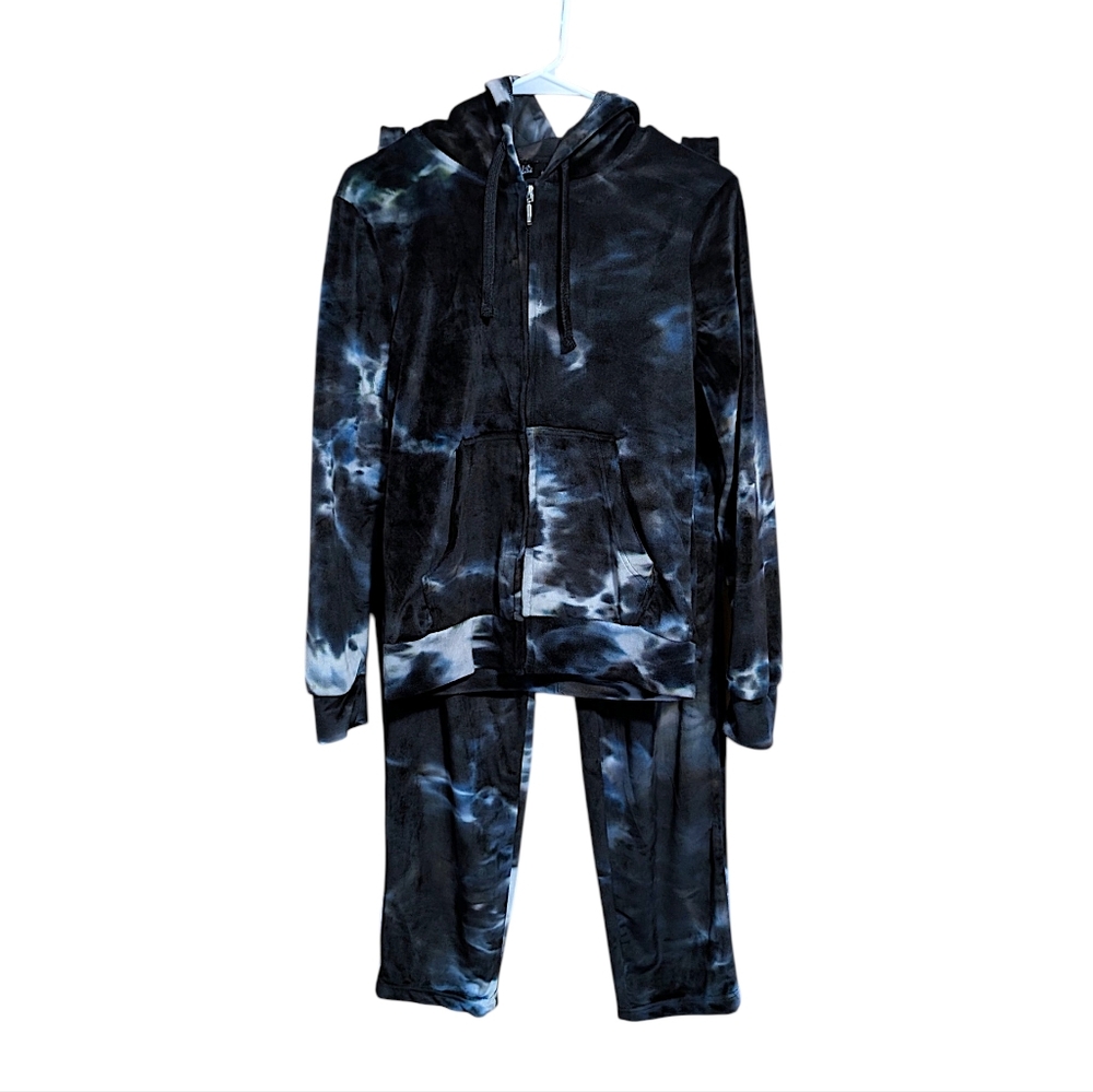 Golden Lillie Tie-Dye Velour Sweat Suit